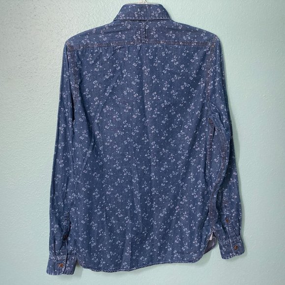 LAST CHANCE - Donating 5/25 Express Long Sleeve Floral Chambray - Picture 2 of 3